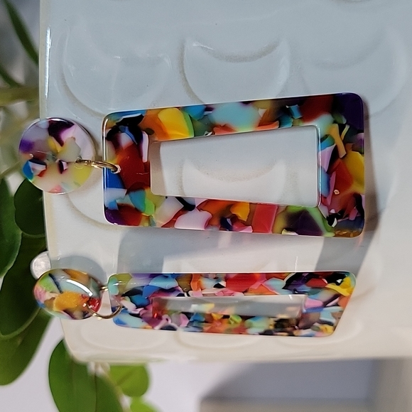 Kaleidescope Lucite Drop Earrings, oblong - Picture 3 of 6